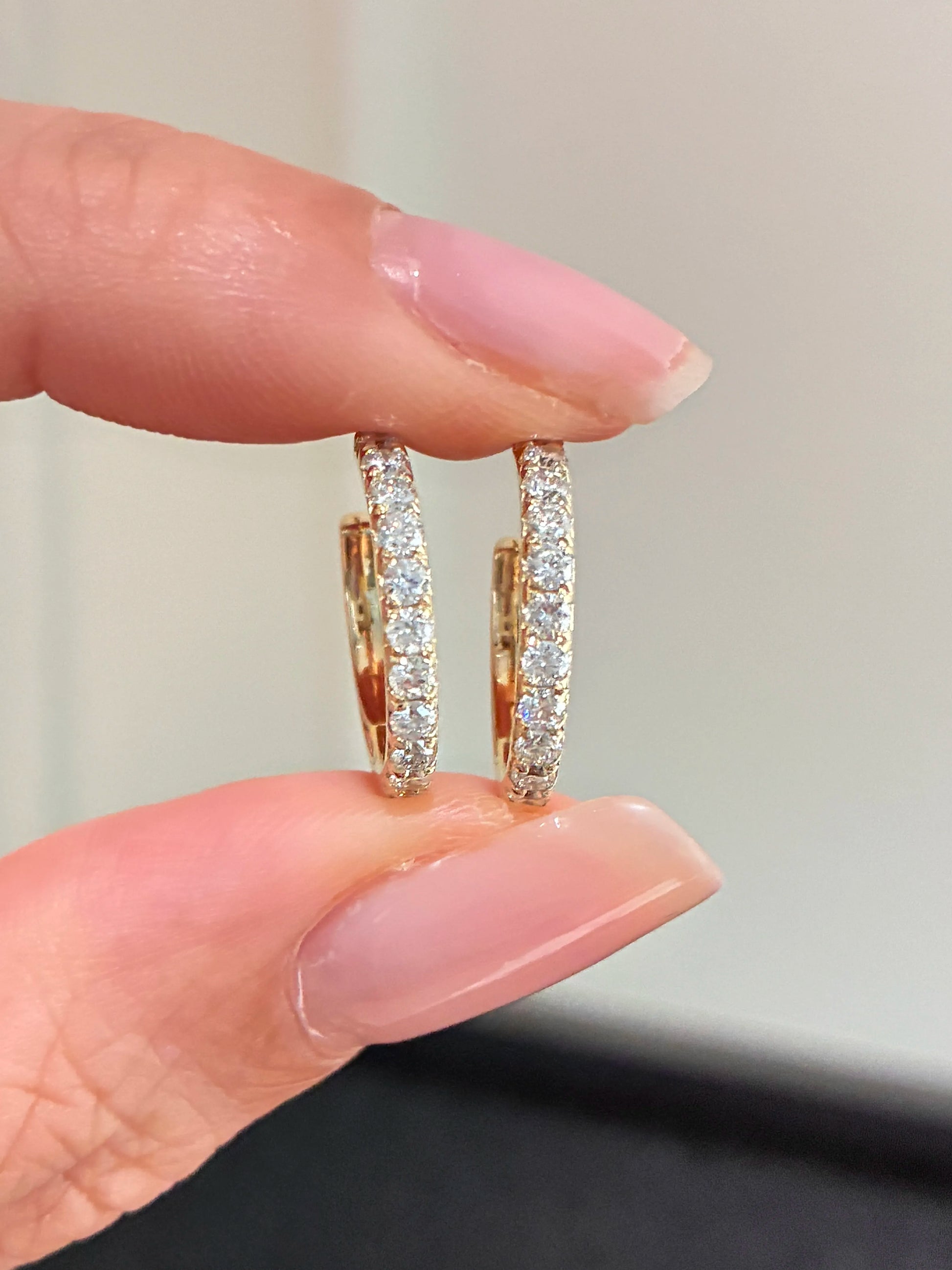 9Kゴールド ダブルライン フープピアス（ペア合計約1.0ct）
