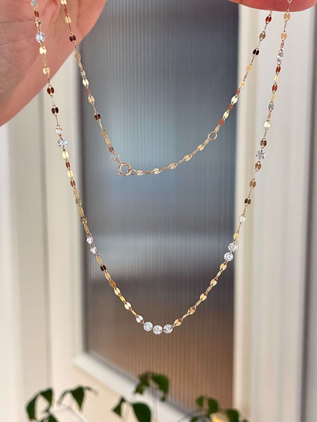 リップモチーフ ダイヤモンドネックレス