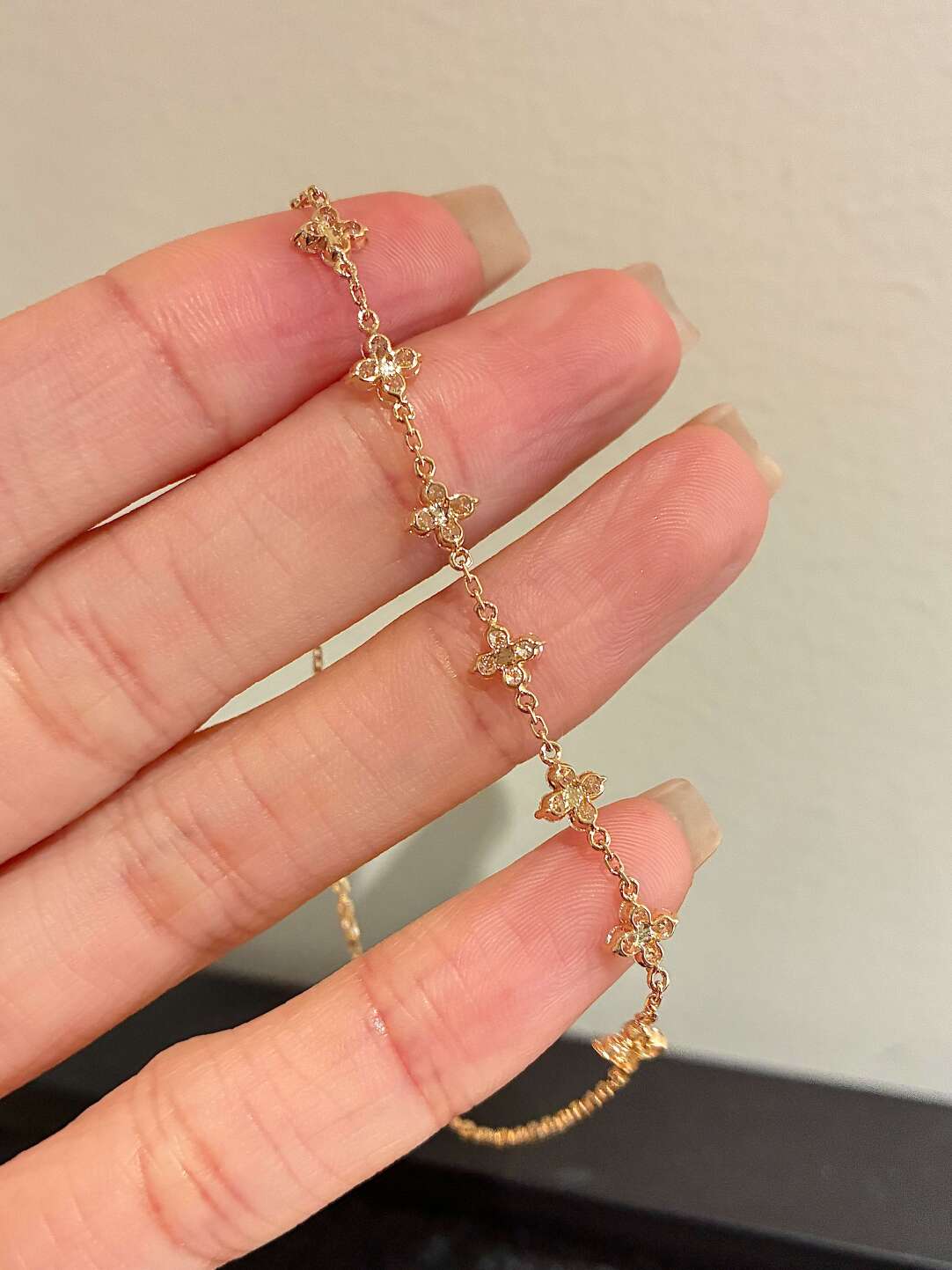 クローバーモチーフ ダイヤモンドブレスレット（合計約0.8ct）