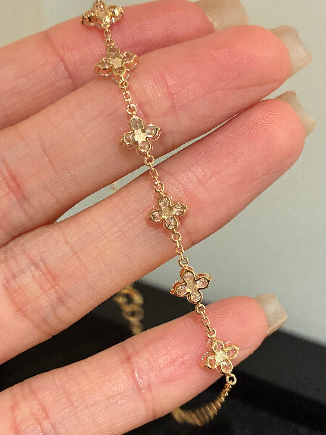 クローバーモチーフ ダイヤモンドブレスレット（合計約1.5ct）