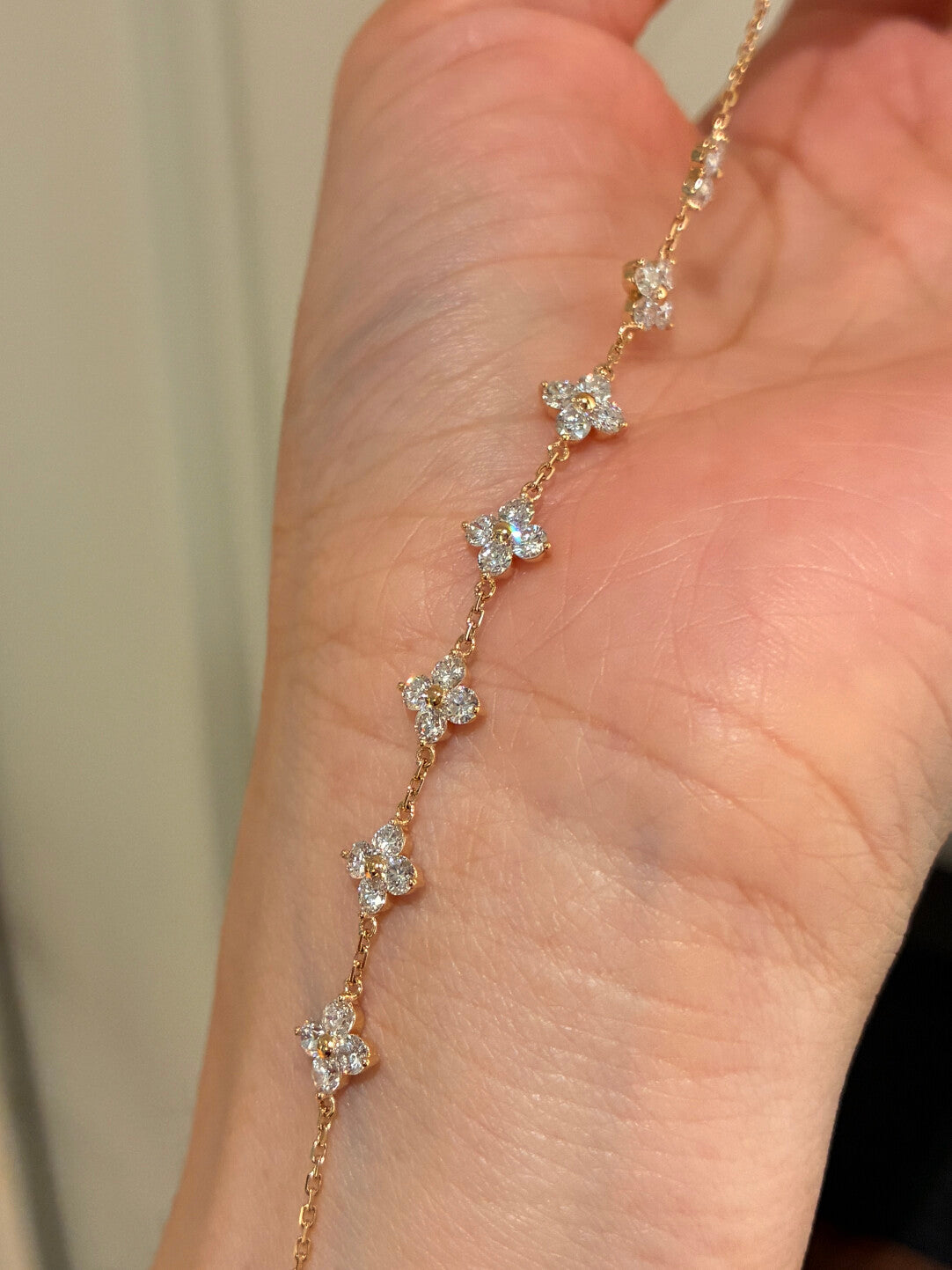 クローバーモチーフ ダイヤモンドブレスレット（合計約1.5ct）