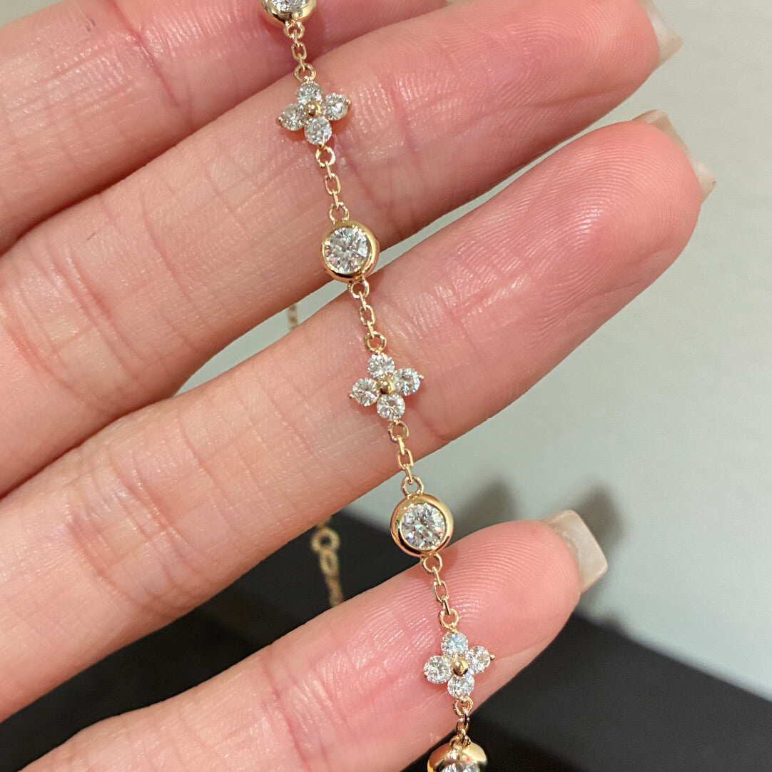 クローバー バブルモチーフ テンストーン ダイヤモンドブレスレット（合計約1ct）