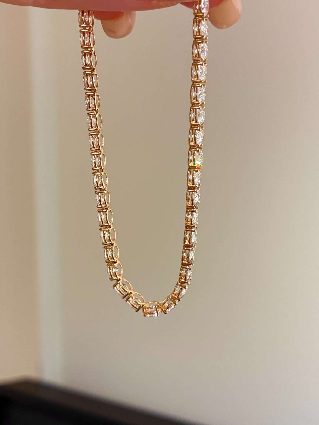 ラウンドダイヤ テニスブレスレット（1石約0.15ct）